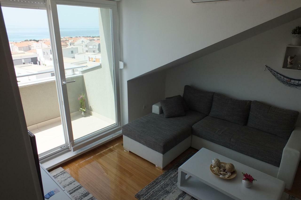 Apartment Silvija Novalja Exteriör bild